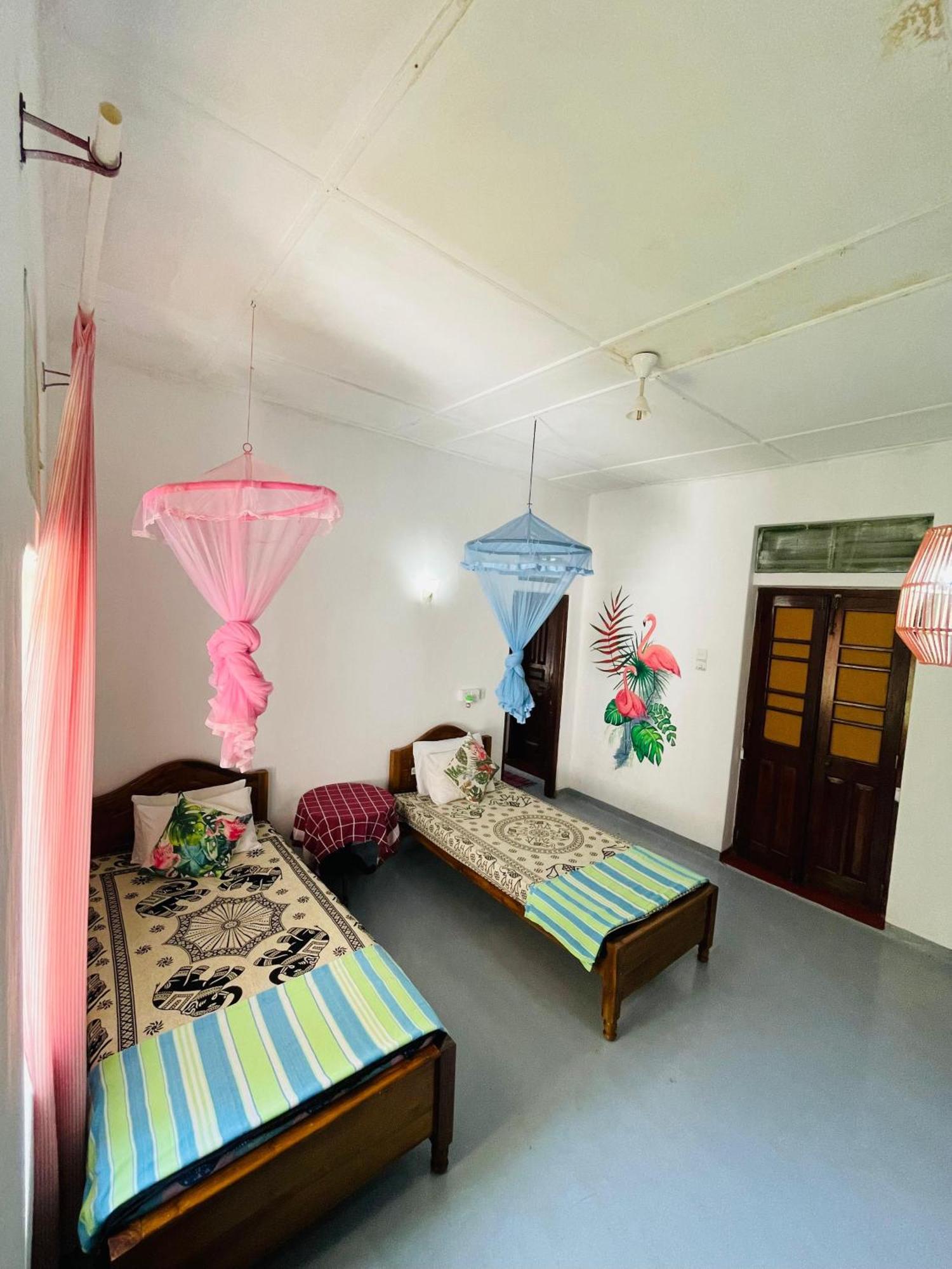 Casa Del Ceylon Apartment Хикадува Екстериор снимка